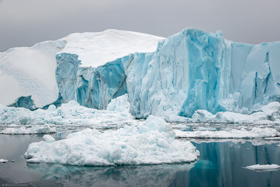 The colour and the size of the icebergs